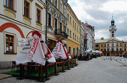 Cieszyski rynek z widokiem na Ratusz.