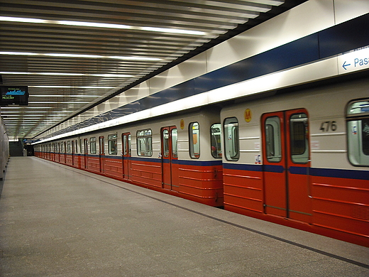 Warszawa. Warszawskie metro.