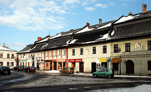 Barokowe kamieniczki w rynku.