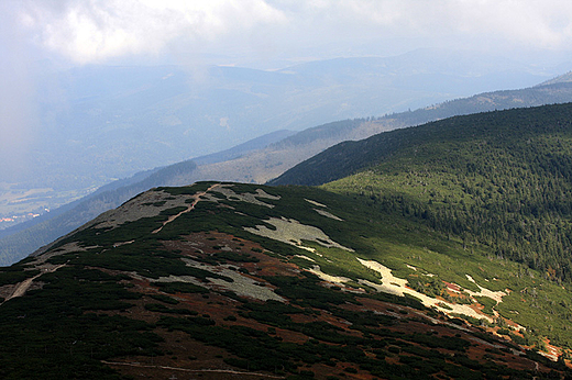 Karkonosze, widok ze nieki na Sowi Przecz