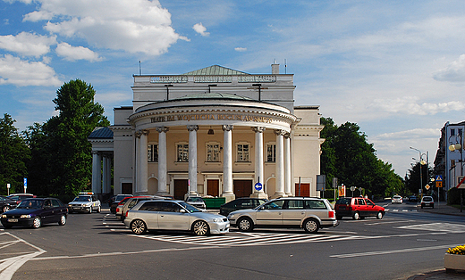 Neoklasycystyczny Teatr z 1923r.