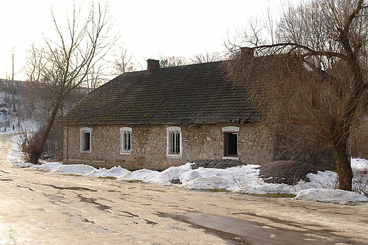 Ruiny zabudowa podworskich. Grzegorzowice