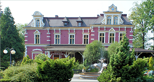 Goczakowice - jego uroki - Uzdrowisko Goczakowice - dawny Hotel Prezydent - obecnie budynek dyrekcji