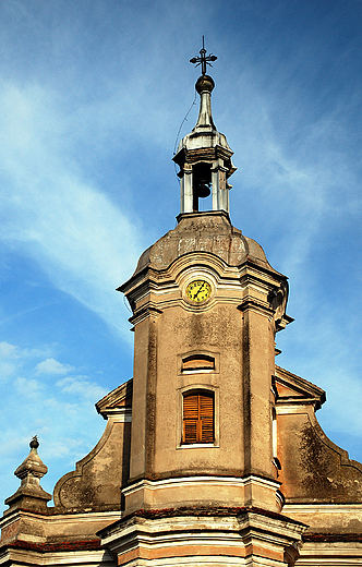 Wieża kościoła pofranciszkańskiego.