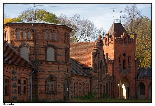 Taczanw - omioboczny pawilon zespou paacowego