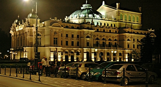 Teatr J.Sowackiego noc