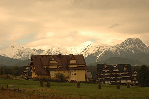 Widok na Giewont i Tatry. Murzasichle