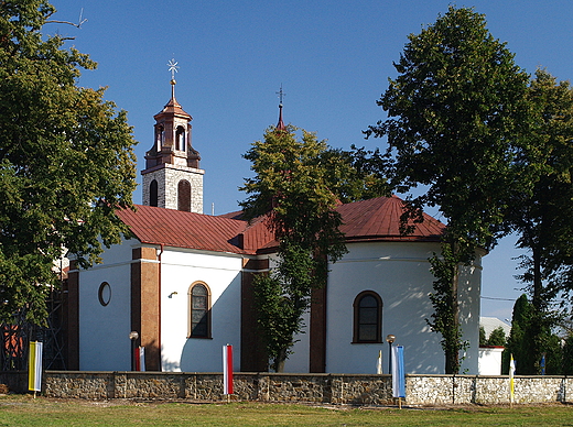 Koci parafialny w Kroczycach.