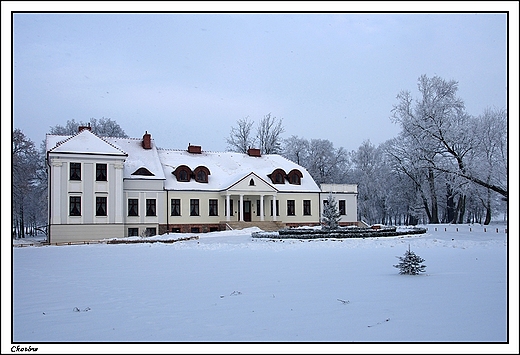 Chotw - klasycystyczny dwr (obecnie restauracja Dwr Stary Chotw)