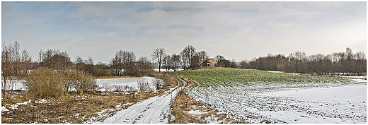 Panorama okolicy zamku. Nowy Jasiniec