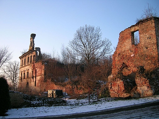 Ruiny Zamku Biskupw Wrocawskich w Ujedzie