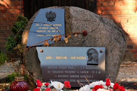 Ostrzeszw - pomnik zbrodni katyskiej