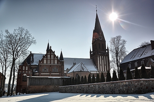 Sanktuarium Maryjne w Gietrzwadzie - zimowo