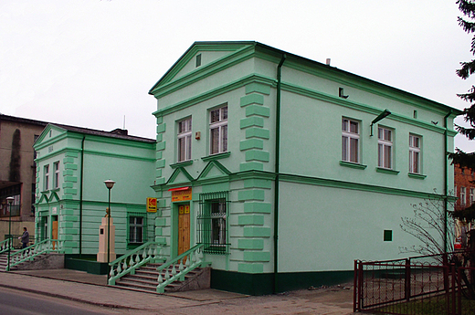 Lisków - dom ludowy z 1908 roku (obecnie bank)