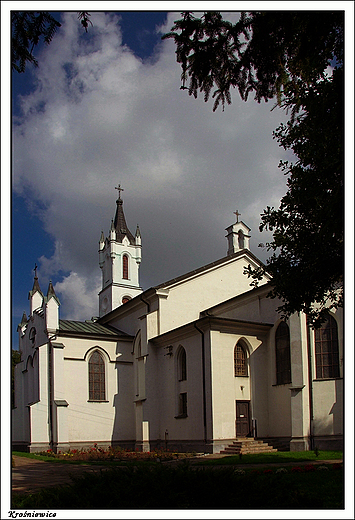 Kroniewice - neogotycki koci p.w. Najwitszej Marii Panny