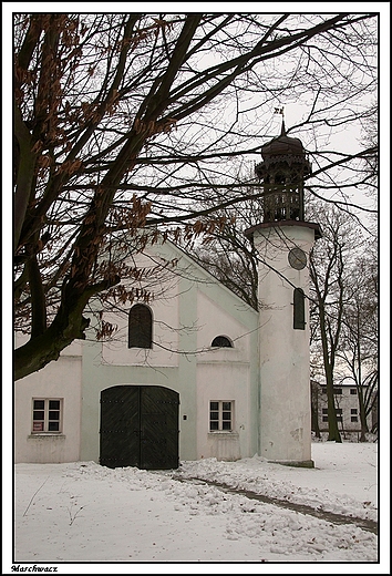 Marchwacz - Paac Niemojowskich - budynek stajni i wozowni