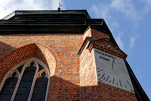 Kartuzy - zegar soneczny na dawnym kociele Zakonu Kartuzw