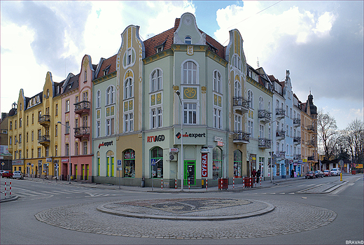 Nysa - jedno z najstarszych lskich miast - kamieniczki na starwce