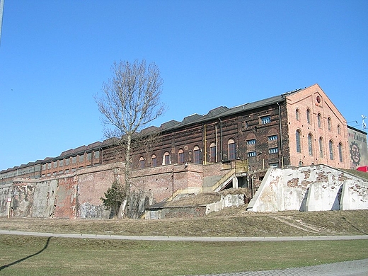 Budynek Huty Zabrze - hala fabryczna.