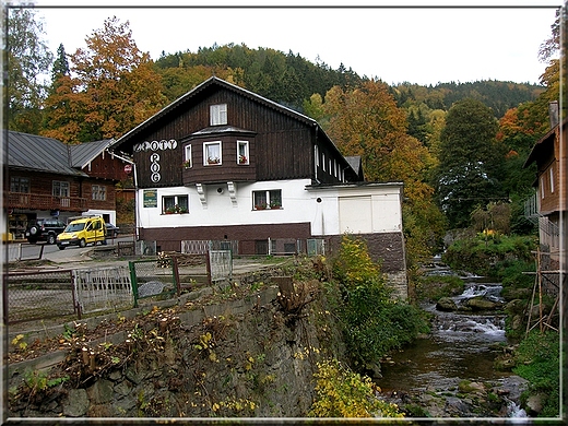 ciekawa zabudowa Midzygrza