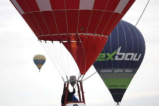 X Wielkanocne Zawody Balonowe - w powietrzu