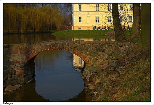 Dobrzyca - klasycystyczny paac Gorzeskich