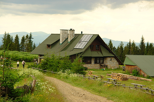 Schronisko PTTK na Starych Wierchach. Gorce