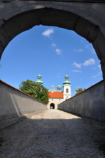 Klasztor kameduw na Bielanach. Krakw