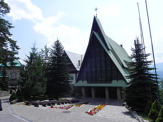 Klasztor oo.  Karmelitw Bosych w Zawoi Zakamie.