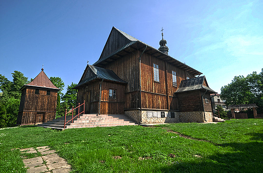 Stradów - kościół pw. św. Bartłomieja Apostoła