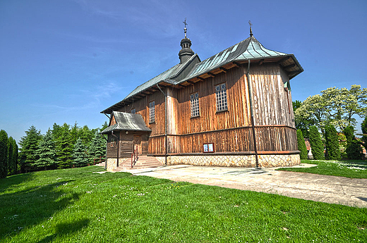 Stradów - kościół pw. św. Bartłomieja Apostoła