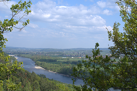 Widok z zamku w Melsztynie na Dunajec