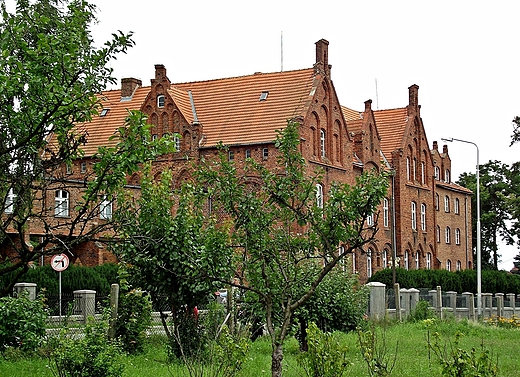 Brzeg Dolny - Klasztor ss. Boromeuszek