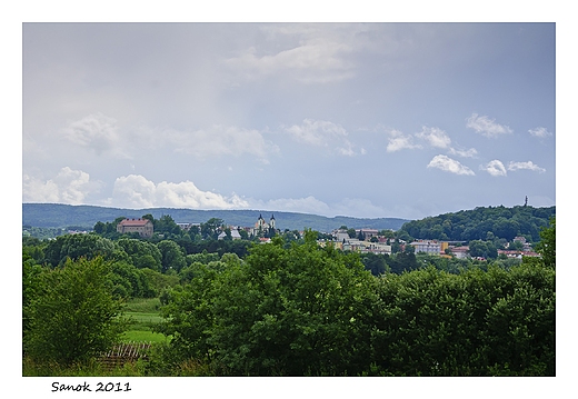 Widok ze skansenu na Sanok