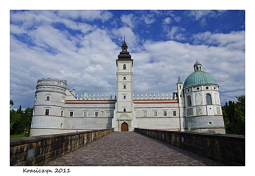 Zamek i okolice. Krasiczyn