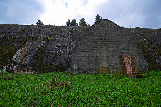 Tunel schronowy w Stpinie-Cieszynie