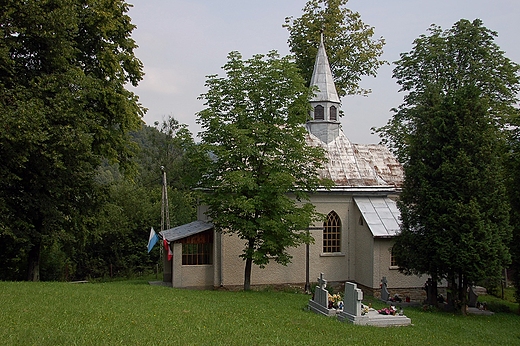 Terka - kościół p.w. Matki Bożej Szkaplerznej