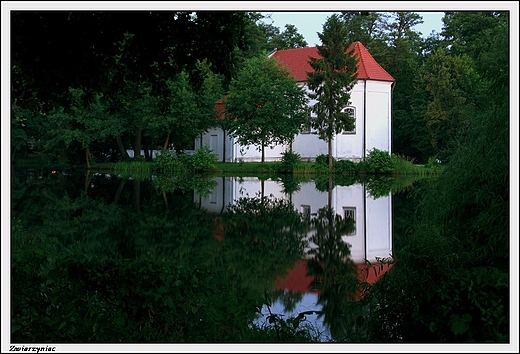 Zwierzyniec - koci filialny p.w. w. Jana Nepomucena