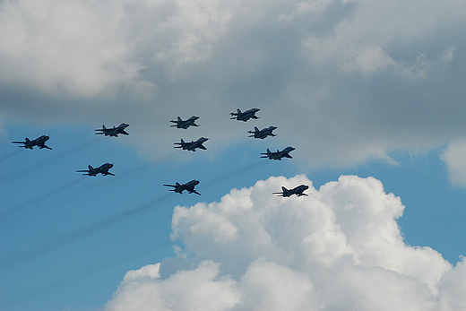 Air Show 2009 - przelot formacji Grot