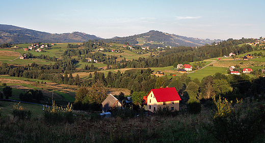 Beskid lski w okolicy Istebnej. Na pierwszym planie Tyniok.