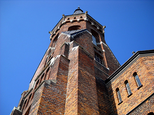 Wieża kościoła parafialnego w Górze św. Jana