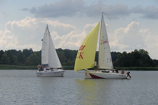 Mazury - spotkanie na jeziorze Dobskim