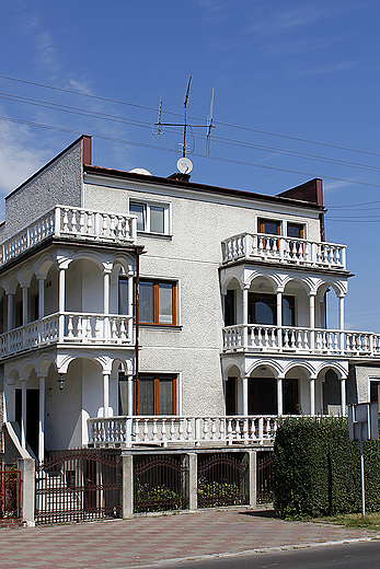 Hrubieszw - dom w stylizacji rdziemnomorskiej