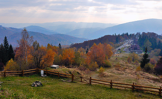 Panorama Beskidu lskiego spod Rwnicy.