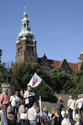 Protest, widok na Urzd Wojewdzki