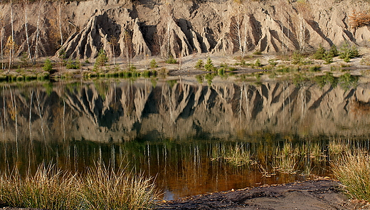 Pojezierze antropogeniczne - Geopark uk Muakowa - jezioro pokopalniane.