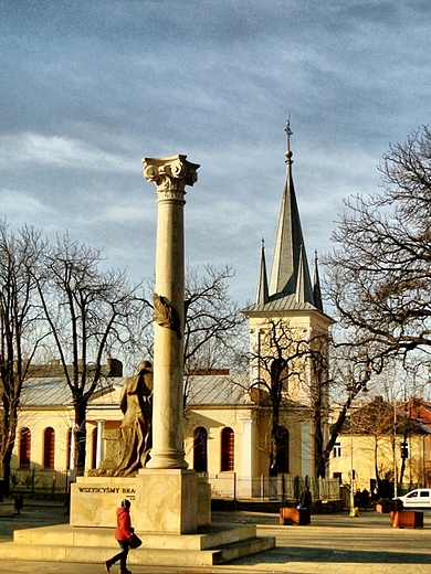 Pomnik Henryka Sienkiewicza na Placu Moniuszki