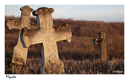 Brunieskie krzye, cmentarz w Mycowie