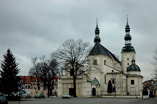 owicz - najwaniejszy koci w diecezji, katedra