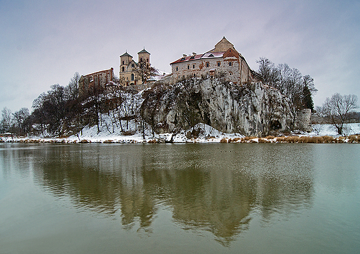 Tyniec w zimowej szacie